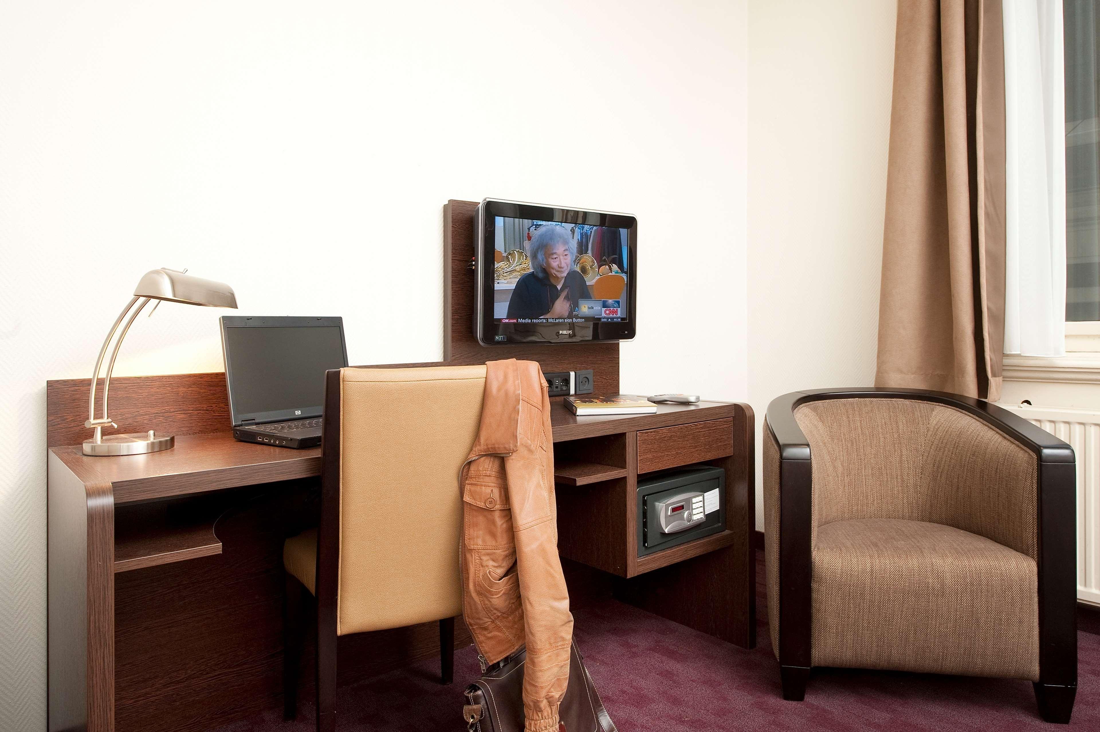 Best Western Dam Square Inn Amsterdam Room photo