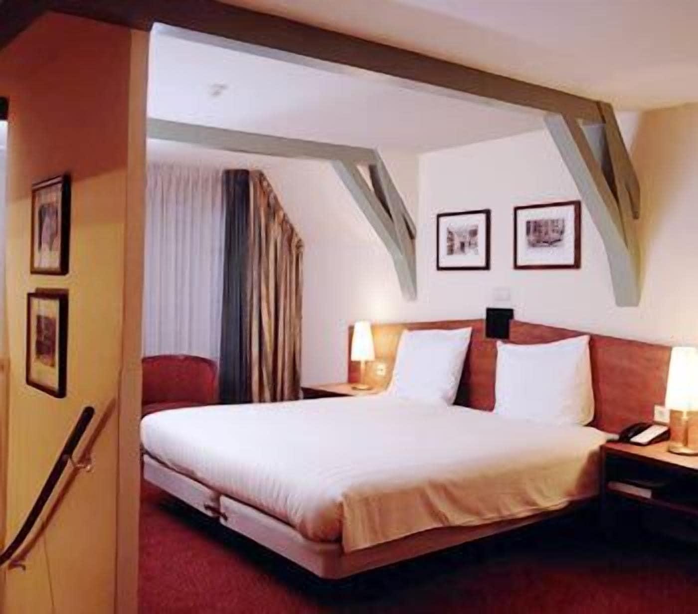 Best Western Dam Square Inn Amsterdam Room photo